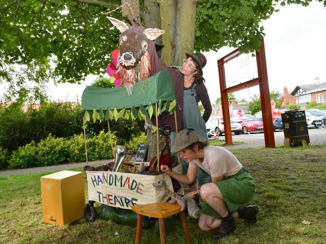 Handmade Theatre