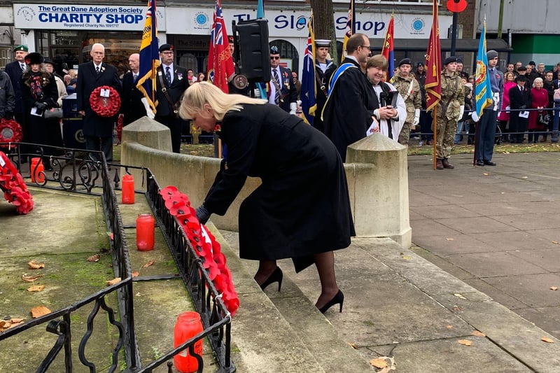Council leader Anne Dorrian places a poppy wreath.