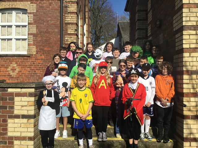 Huttoft Primary and Nursery School - Year 6.