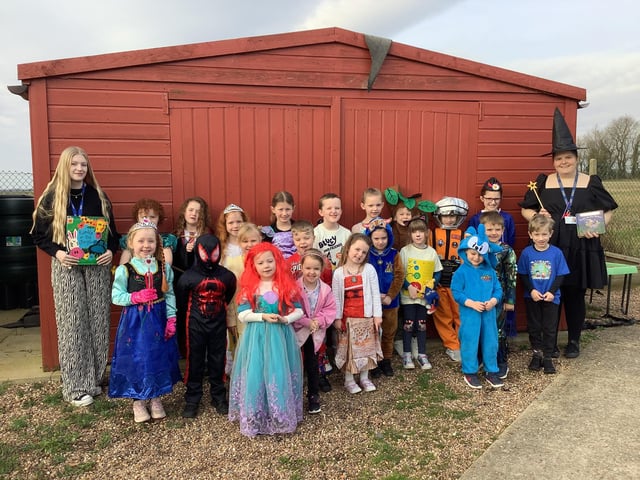 Halton Holegate CE Primary Class 1