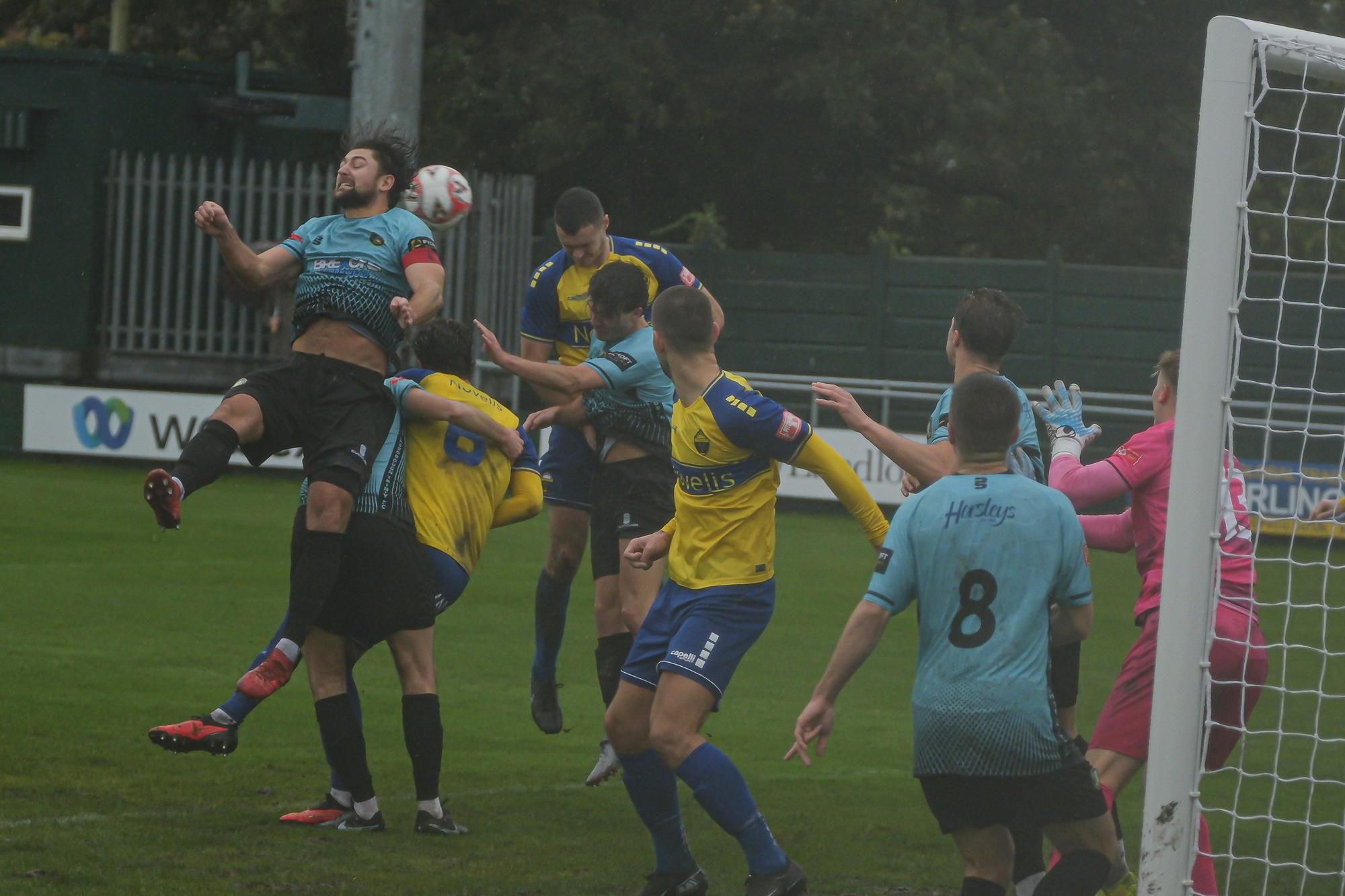 Gainsborough Trinity extend winning run as boss Russ Wilcox urges 'one ...