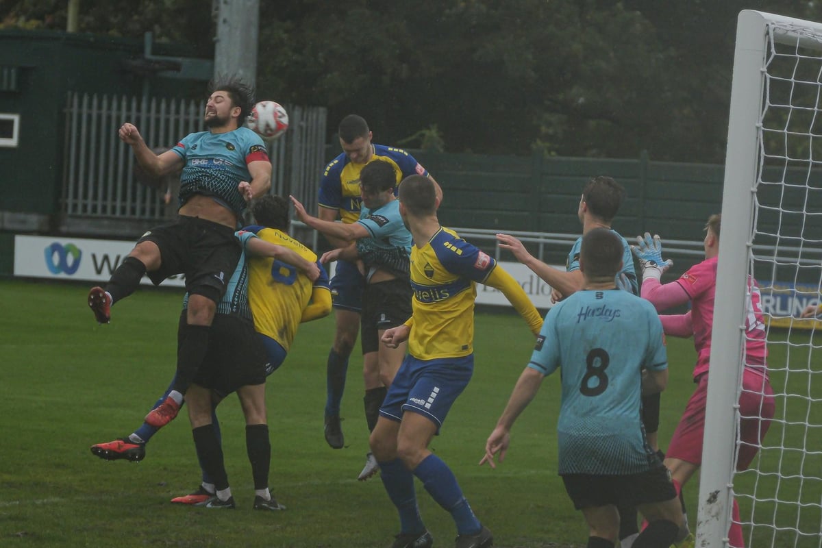 Gainsborough Trinity extend winning run to five games