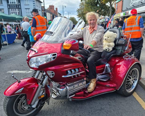 Martin Cornthwaite preparing to lead the Goldwings Light Parade.