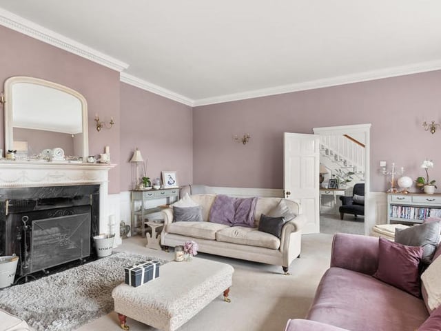 The drawing room.