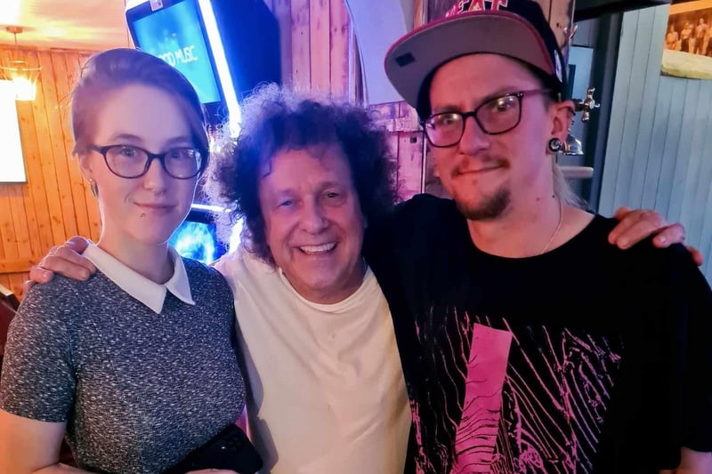 A photo of Adi and Sarah with singer song-writer Leo Sayer when he visited The Carps last year.