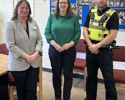 Fact-finder on vaping. from left - Laranya caslin of St George's Academy, Dr Caroline Johnson MP and Sgt Stuart Mumby-Croft.