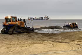 Around 200,000 to 500,000 cubic metres of sand will be topped up on beaches between Saltfleet and Gibraltar Point.