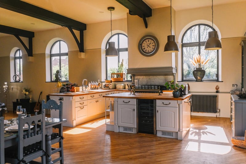A closer look at the kitchen area.