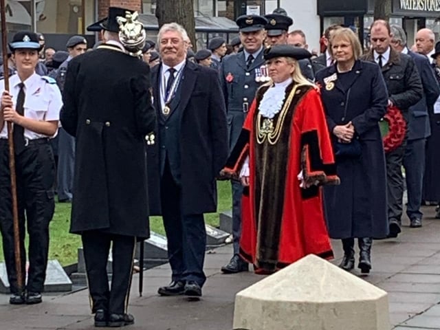 Boston's Mayor, Coun Anne Dorrian, joined the parade to the war memorial.