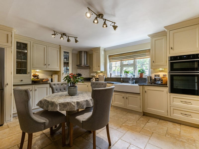 The kitchen and breakfast room.