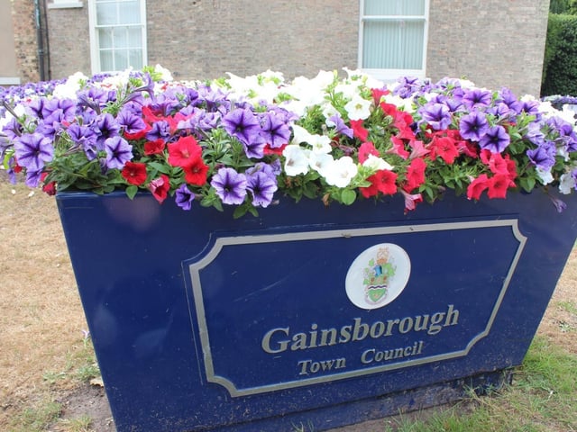 The floral displays in Richmond Park featured memorial flower displays, dahlias and a boat which had been decorated with flowers