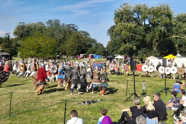 Vikings and Saxons do battle at Threekingham for crowds.