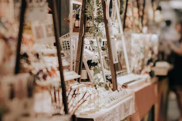 Over 100 stalls to browse!