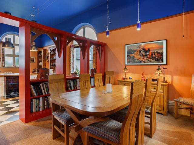 ... and the dining area.
