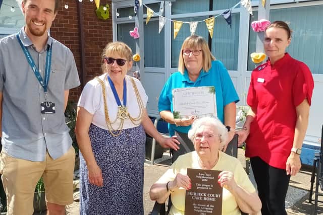 L-R Cllr Callum Butler, Mayor of Boston, Cllr Helen Staples, Judith Arbon, Sasha Thornalley and resi