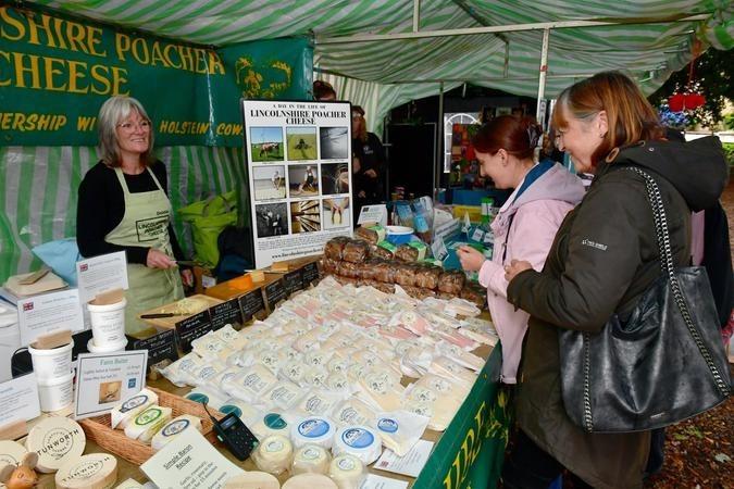 Say chees - Deb of Lincolnshire Poacher Cheese, Sally Collyer and Debbie Hobbs of Spilsby