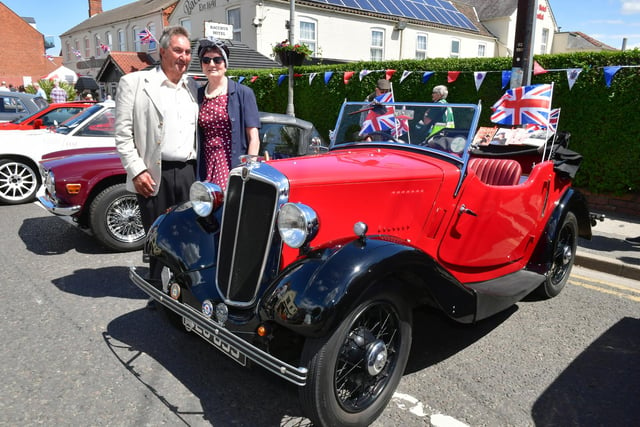 Neil and Jane Goss of Mablethorpe with their 1936 Morris 8 Tourer