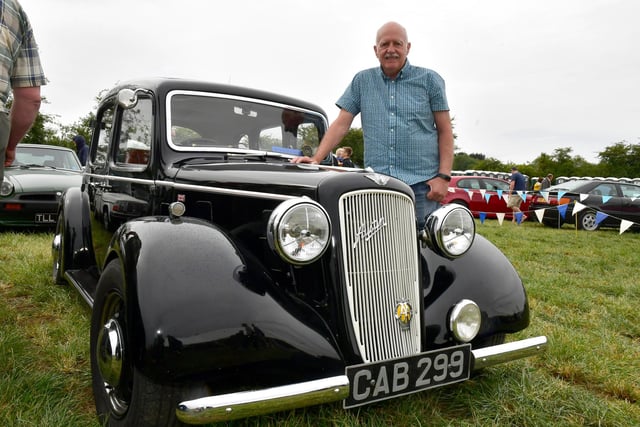 Leahy Olly of Metheringham Fen with his modified 1938 Austin 10