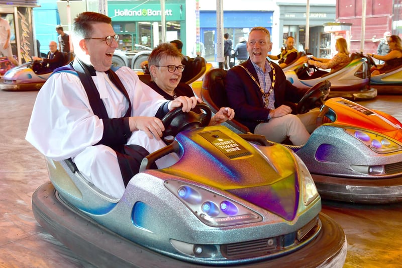 More dodgems action.