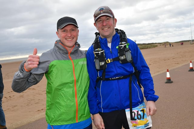 Ready for the start (from left) Mark Robbins and Danny Hargreaves.