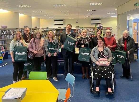 Hamish Falconer MP on hand to deliver Cadent Foundation Warm Packs