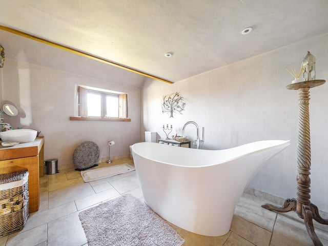 The family bathroom.