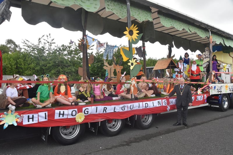 Mayor of Skegness Coun Pete Barry visited the floats ahead of the parade.