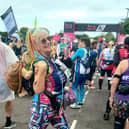 Elizabeth Hesselworth with her tortoise back pack at the start of the London Marathon
