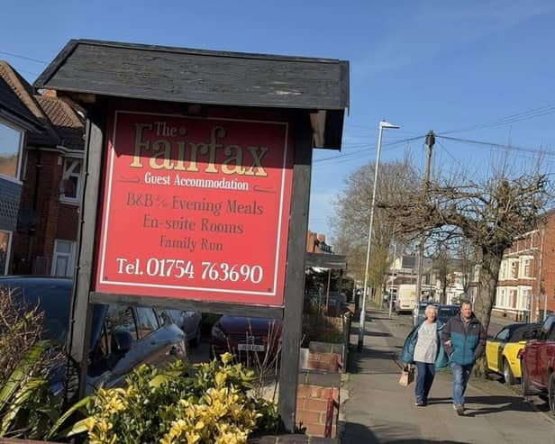 Skegness Town Council is to debte the cost of switching overnight lighting back on.