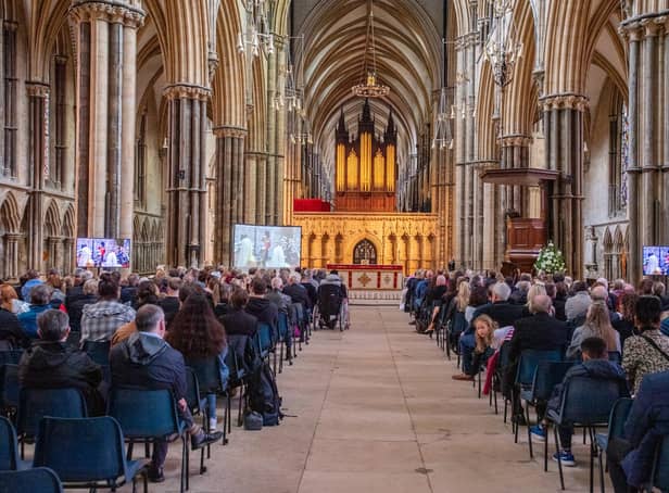 Lincoln Cathedral's screening of The Queen's funeral.