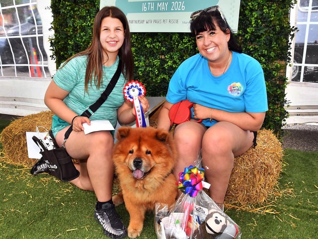 Winner Pablo, with Sasha and Sammi Thornhill. Pablo also won the Handsome Chap prize.
