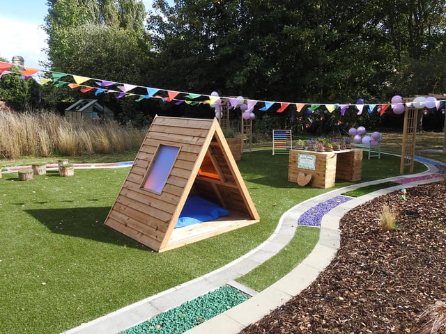 The sensory circuit has a path all around for wheelchairs.