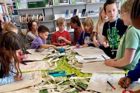 Crafting and chatting at the Summer Reading Challenge activities in Market Rasen Library Image: Kay Turnbull