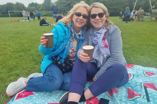 Cheers Ma'am! Vickie Rogers and Christine Marshall at the Picnc in the Park in Spilsby.