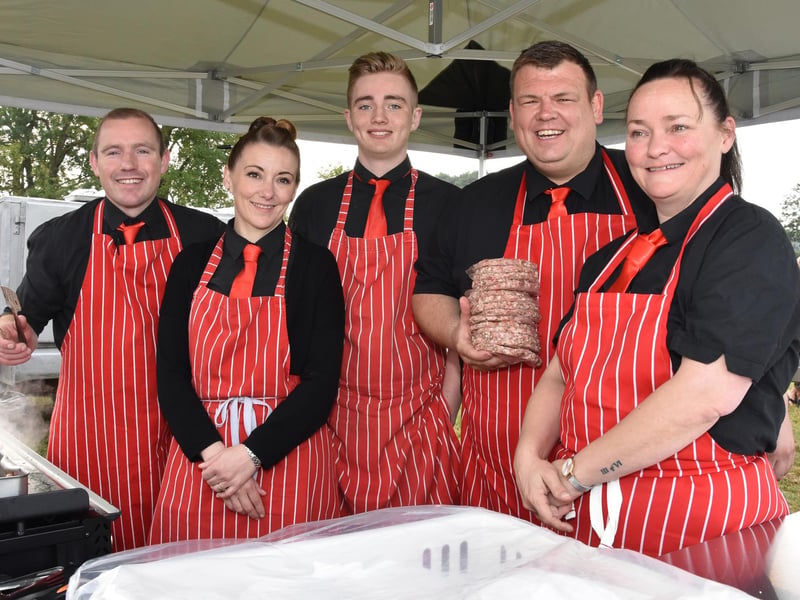 Rick, Sam and their team were busy with hot dogs, bacon and burgers.