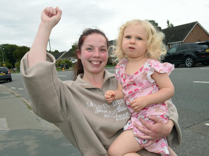 Cheering on in Market Rasen. Aimee Ottewell and Sophia Leggett 3