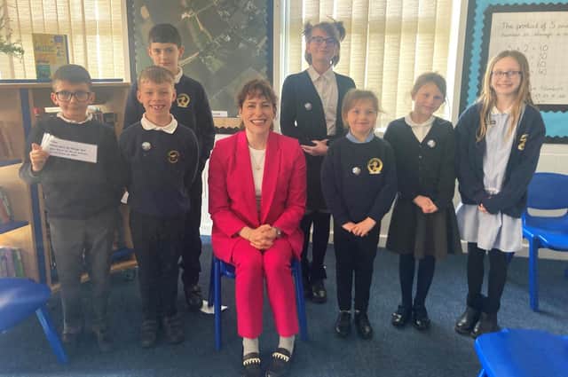 Victoria Atkins MP meets the school council.