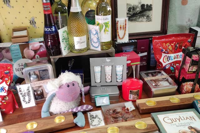 Potty About Pet's raffle.