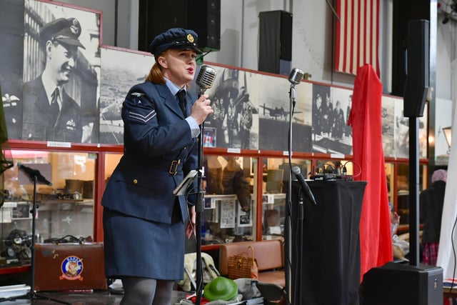 A 1940s singer entertaining the crowds.