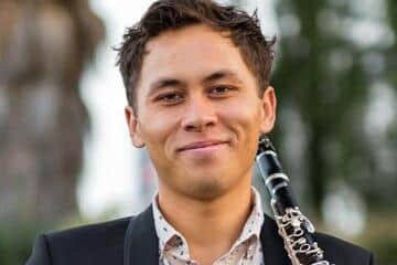 Clarinetist Kenny Keppel, originally from New Zealand, will be the third member of the trio for the Louth concert.