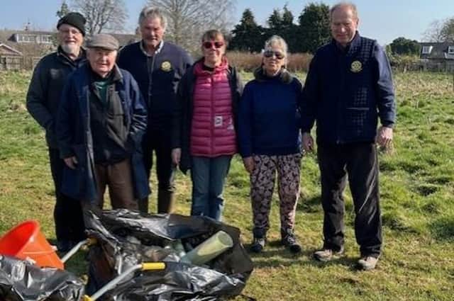 Market Rasen Rotarians with Yvonne Horrocks and Sally Robinson from the Market Rasen Environmental group. Photo supplied