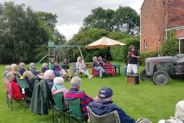 Nigel gives a talk to the Peaks & Pennines Car Club from Derbyshire.
