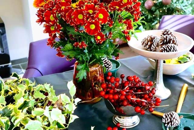 The finished and beautiful floral centre pieces