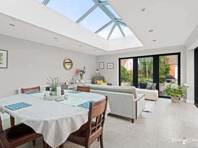 The sun room.