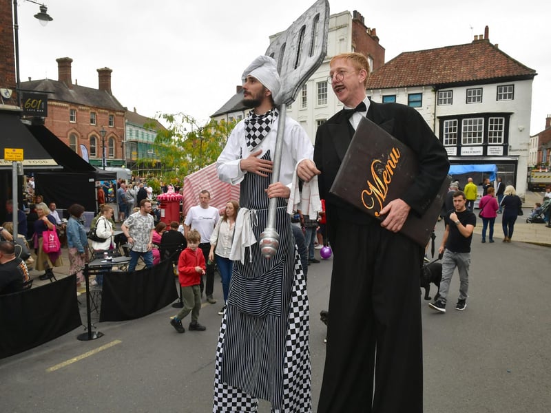 Street entertainment at Louth Food & Drink Festival.
