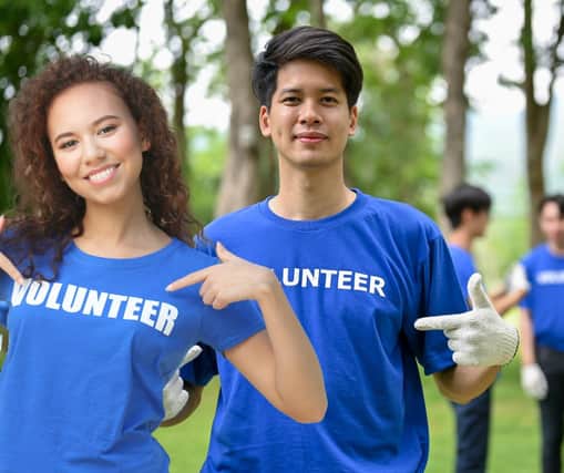 Volunteers are needed for the Lincs Big Bash 2025, a three-day, family-friendly music tribute festival near Woodhall Spa.