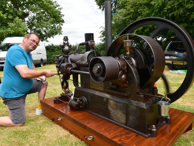 Martin Paffett of Helpringham with his 1908 Hornsby engine
