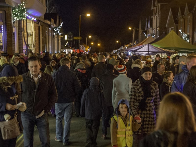 Hundreds of townsfolk and visitors packed into the main street of Woodhall Spa for its 2014 Christmas fair. The event featured 60 stalls, carol singers from local schools, live entertainment, and more.