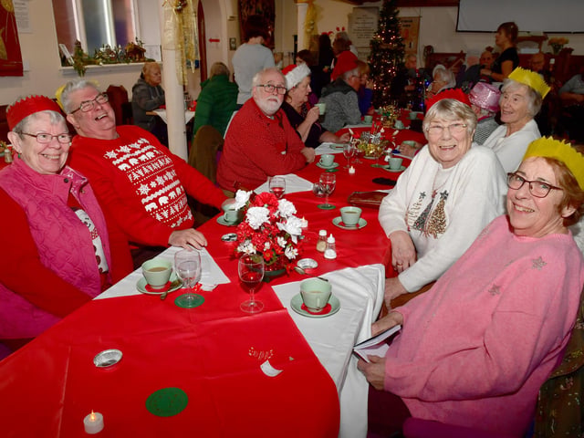 Guests at the Skegnes Storehouse community meal.