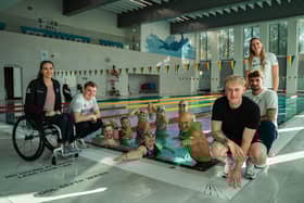 Paralympian Grace Harvey, Team GB’s Joe Litchfield, Swimathon participants, Swimathon President Duncan Goodhew MBE, Paralympian Jordan Catchpole and Team GB’s Jacob Peters and Sarah Vasey.